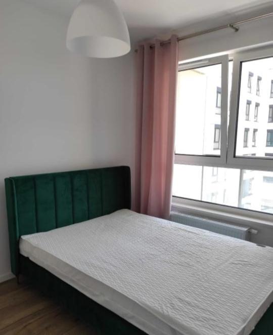 Airport Apartment Warszawa Exteriör bild